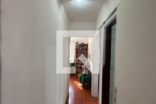 Corredor de apartamento para alugar com 2 quartos, 56m² em Butantã, São Paulo