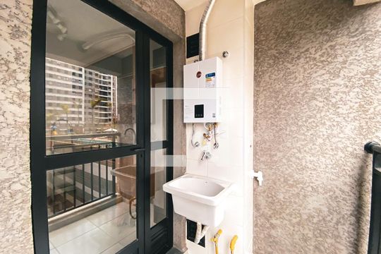 Área de Serviço de apartamento para alugar com 2 quartos, 42m² em Butantã, São Paulo