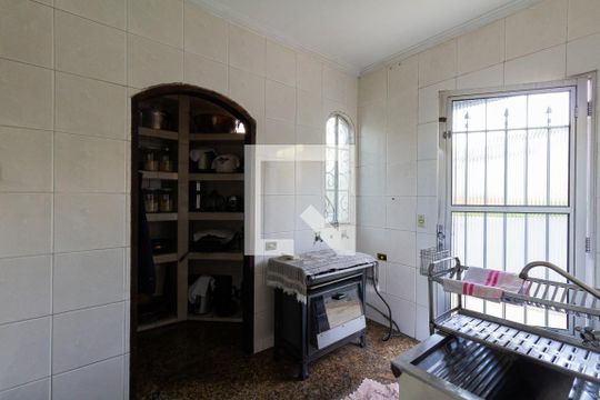 Área de Serviço de casa à venda com 4 quartos, 250m² em Jardim Triana, São Paulo