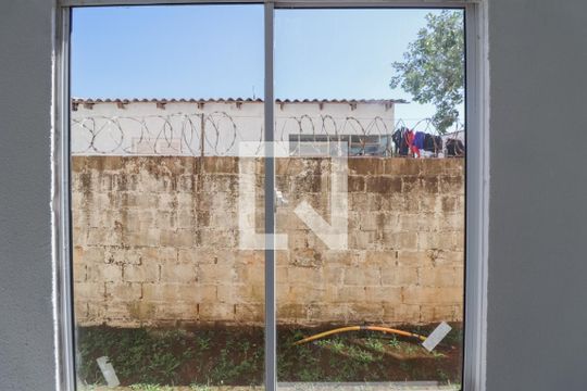 Quarto 02 de apartamento para alugar com 2 quartos, 57m² em São Miguel, São Leopoldo