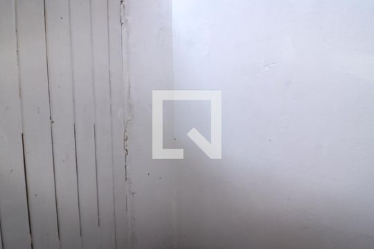 Banheiro de serviço de casa para alugar com 2 quartos, 150m² em Vila Albertina, São Paulo
