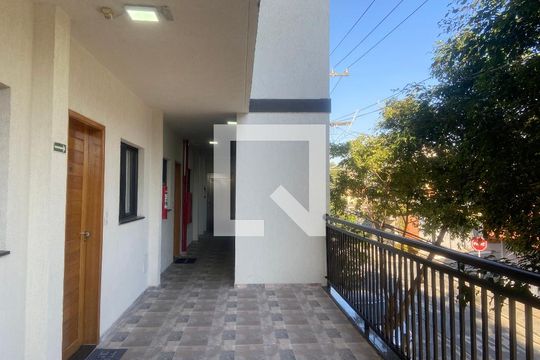 Área comum de apartamento para alugar com 2 quartos, 46m² em Vila Invernada, São Paulo