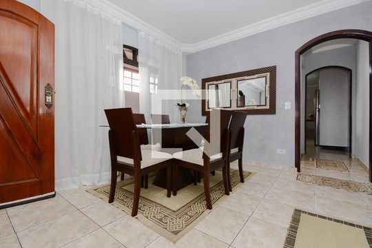 Sala de casa à venda com 3 quartos, 195m² em Jardim Industrial, São Bernardo do Campo