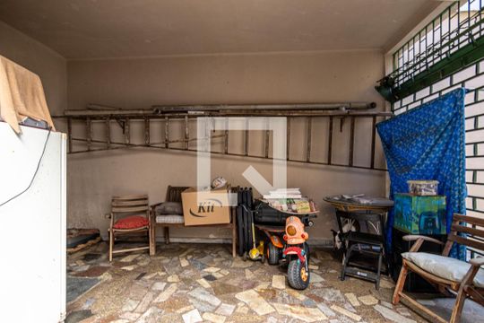 Garagem de casa à venda com 4 quartos, 240m² em Tijuca, Rio de Janeiro