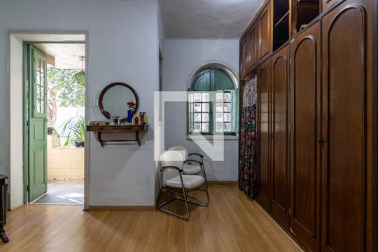 Quarto 2 de casa à venda com 4 quartos, 240m² em Tijuca, Rio de Janeiro