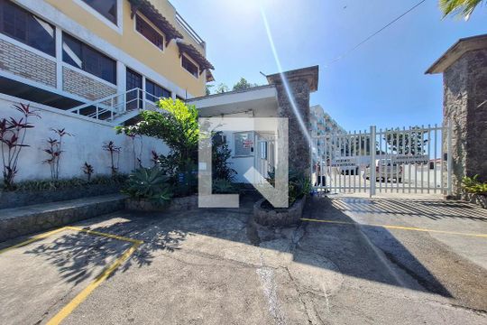 Fachada de apartamento à venda com 1 quarto, 57m² em Camboinhas, Niterói