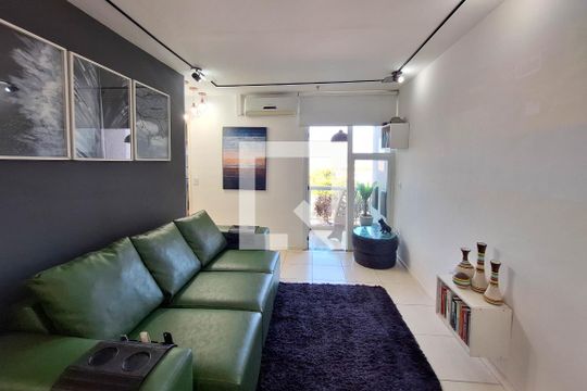 Apartamento à venda com 1 quarto, 57m² em Camboinhas, Niterói