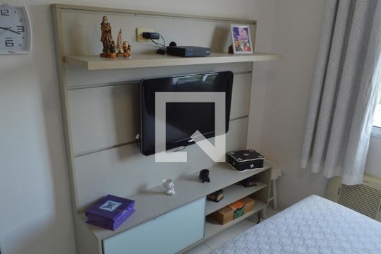 Suíte de apartamento à venda com 3 quartos, 74m² em Taquara, Rio de Janeiro
