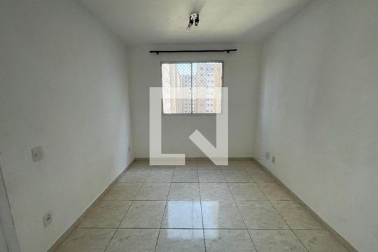 Sala de apartamento para alugar com 2 quartos, 42m² em Jardim Boa Vista (zona Oeste), São Paulo