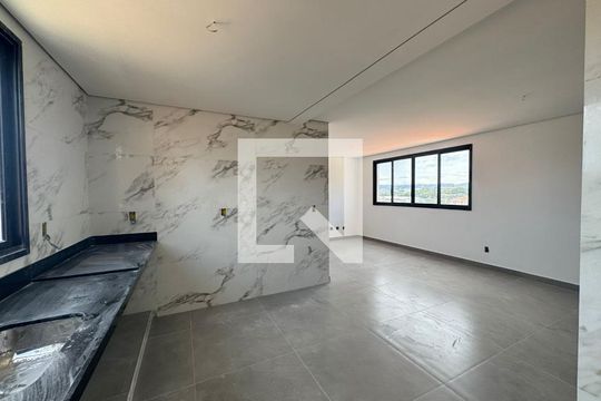 Cozinha de apartamento à venda com 3 quartos, 85m² em Inconfidentes, Contagem