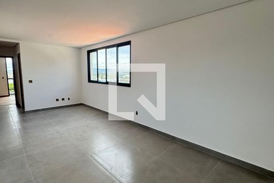 Sala de apartamento à venda com 3 quartos, 85m² em Inconfidentes, Contagem