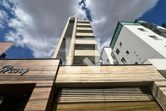 Fachada de apartamento à venda com 3 quartos, 310m² em Inconfidentes, Contagem