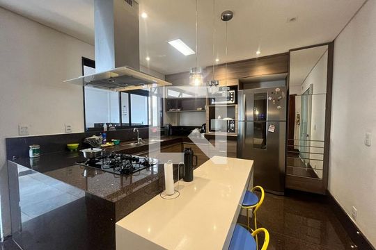 cozinha de apartamento à venda com 3 quartos, 310m² em Inconfidentes, Contagem
