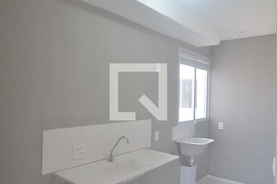 Cozinha de apartamento para alugar com 2 quartos, 40m² em Rio Branco, Canoas