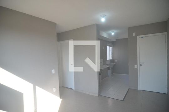 Sala de apartamento à venda com 2 quartos, 40m² em Rio Branco, Canoas