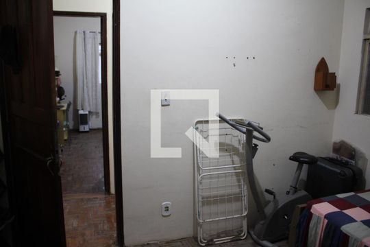 Quarto 3 de casa à venda com 3 quartos, 123m² em Califórnia, Belo Horizonte