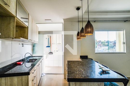 Cozinha e Área de Serviço de apartamento à venda com 2 quartos, 59m² em Vila Guaraciaba, Santo André
