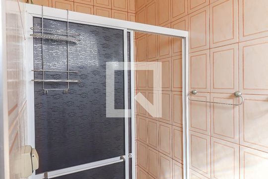 Banheiro Suíte de casa à venda com 3 quartos, 500m² em Tulipas, Jundiaí