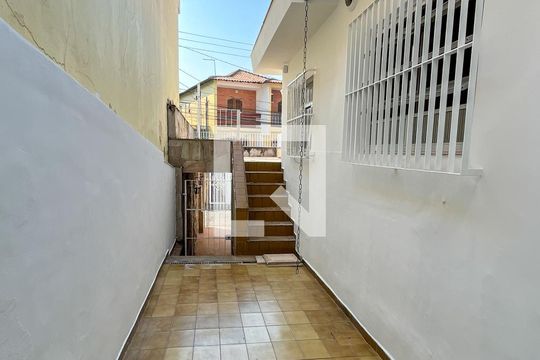 Quintal de casa à venda com 2 quartos, 200m² em Vila Pereira Barreto, São Paulo