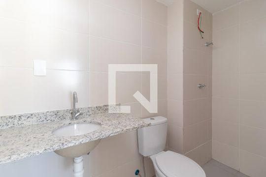 Banheiro da Suíte de apartamento à venda com 2 quartos, 49m² em Água Fria, São Paulo