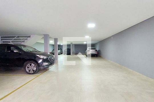 Garagem de apartamento à venda com 2 quartos, 55m² em Parque Oratório, Santo André