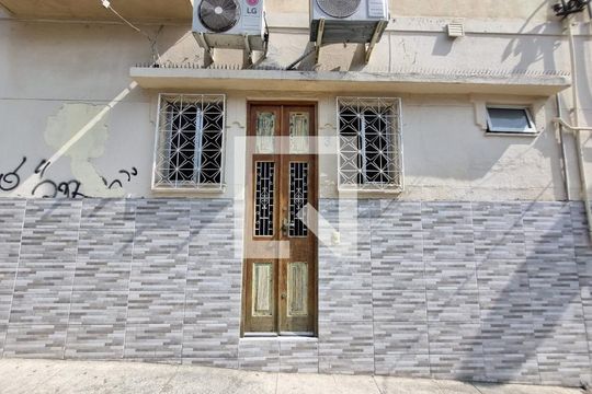 Fachada de casa para alugar com 1 quarto, 60m² em Vila Isabel, Rio de Janeiro