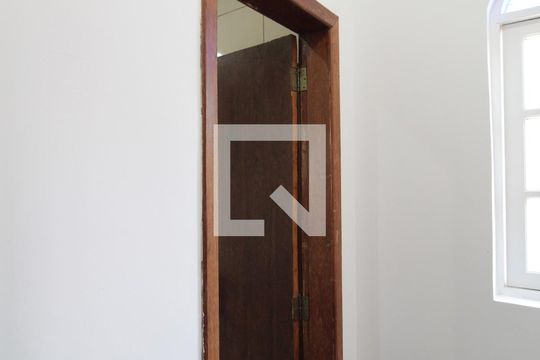Closet da Suíte 1 de casa para alugar com 5 quartos, 800m² em Trevo, Belo Horizonte