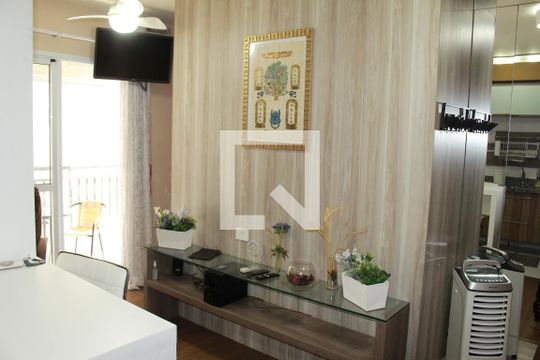Sala de apartamento para alugar com 1 quarto, 40m² em República, São Paulo