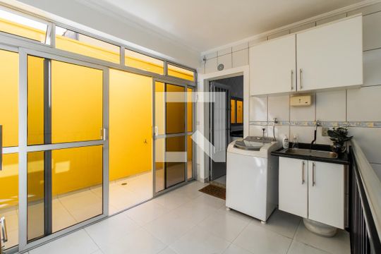 Área de Serviço de casa à venda com 3 quartos, 157m² em Jardim Santa Maria, São Paulo