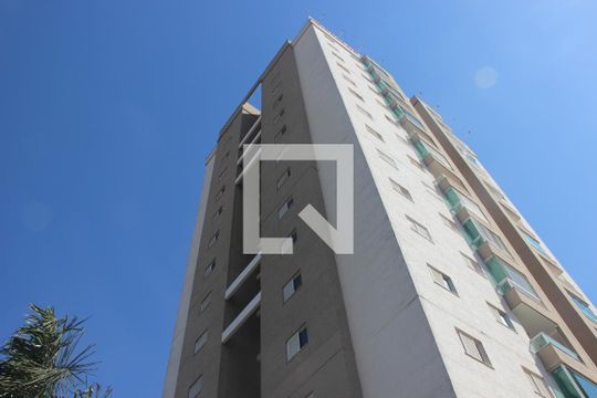 Fachada de apartamento para alugar com 3 quartos, 80m² em Parque Campolim, Sorocaba