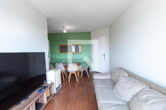 Sala de apartamento à venda com 3 quartos, 64m² em Jardim Santa Maria, São Paulo