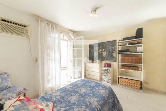 Suíte 1 de casa à venda com 3 quartos, 200m² em Brooklin, São Paulo