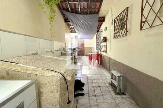 Área de Serviço de casa à venda com 3 quartos, 240m² em Dom Cabral, Belo Horizonte