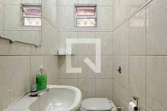 Lavabo de casa à venda com 3 quartos, 240m² em Dom Cabral, Belo Horizonte