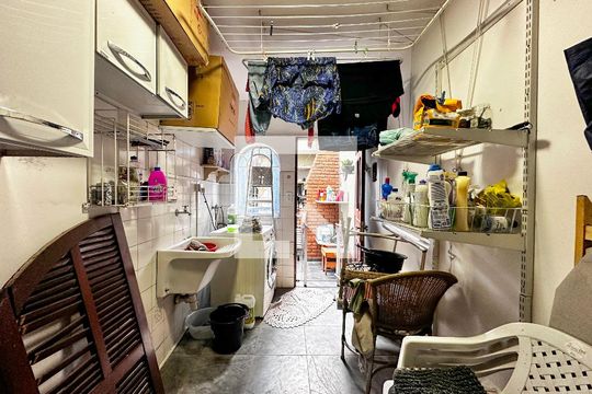 Área de Serviço de casa à venda com 3 quartos, 155m² em Parque Colonial, São Paulo