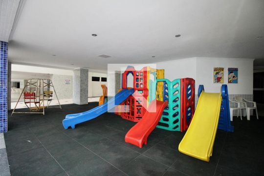 Área comum de apartamento para alugar com 2 quartos, 75m² em Pituba, Salvador
