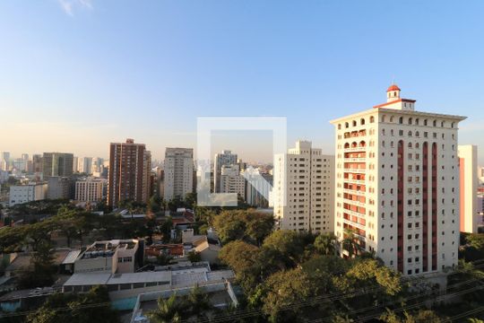 Vista do Quarto 1 de apartamento para alugar com 3 quartos, 181m² em Vila Bastos, Santo André