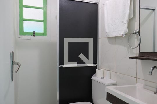 Banheiro de casa à venda com 3 quartos, 140m² em Feitoria, São Leopoldo