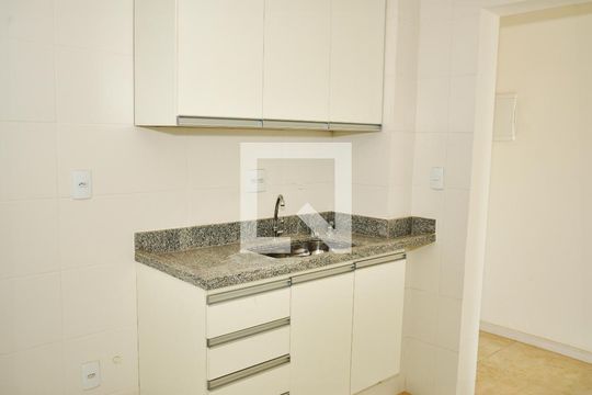 Cozinha de apartamento para alugar com 2 quartos, 89m² em Jardim Sao Bento, Paulínia