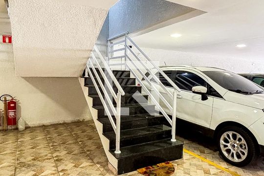 Garagem de apartamento à venda com 2 quartos, 94m² em Jardim Ana Maria, Santo André