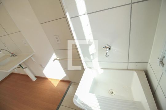 Área de serviço de apartamento à venda com 2 quartos, 38m² em Canindé, São Paulo