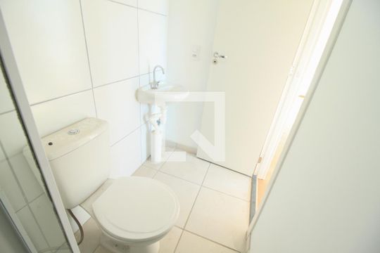 Banheiro de apartamento à venda com 2 quartos, 38m² em Canindé, São Paulo