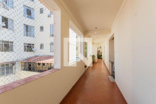 Hall de apartamento à venda com 2 quartos, 71m² em Engenho Novo, Rio de Janeiro