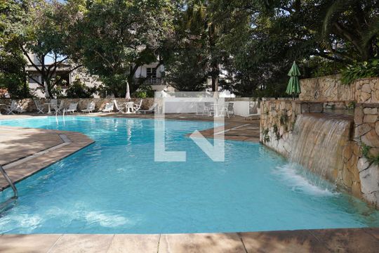 Piscina de apartamento para alugar com 1 quarto, 220m² em Paraíso, São Paulo