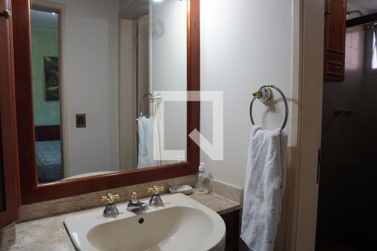 Banheiro de apartamento para alugar com 1 quarto, 220m² em Paraíso, São Paulo