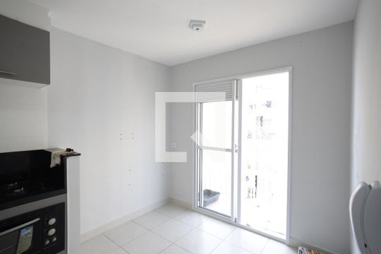 Sala de apartamento à venda com 2 quartos, 37m² em Cambuci, São Paulo