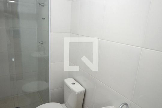 Banheiro de apartamento para alugar com 2 quartos, 34m² em Socorro, São Paulo