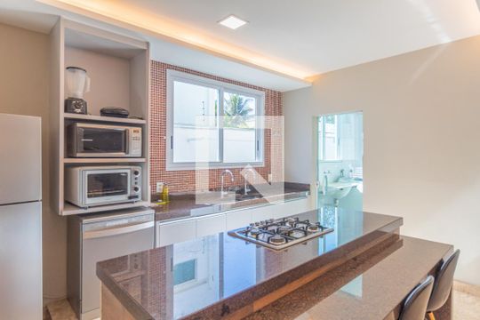Cozinha de casa à venda com 3 quartos, 280m² em Bandeirantes (pampulha), Belo Horizonte
