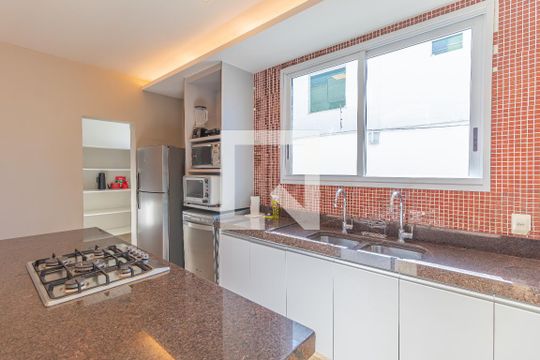 Cozinha de casa à venda com 3 quartos, 280m² em Bandeirantes (pampulha), Belo Horizonte