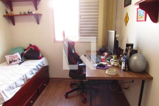 Quarto 1 de apartamento para alugar com 2 quartos, 77m² em Vila Andrade, São Paulo